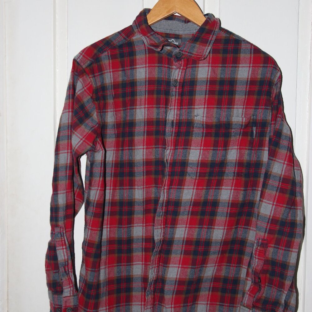 Large Eddie Bauer Flannel Button Down Shirt